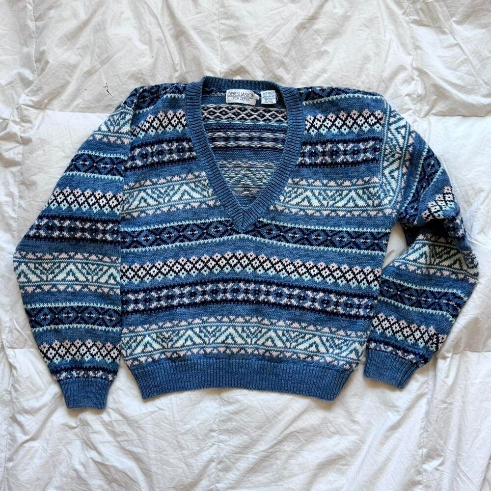 Vintage 90s fair isle blue‎ knit v neck sweater sz PM cozy cottagecore winter
